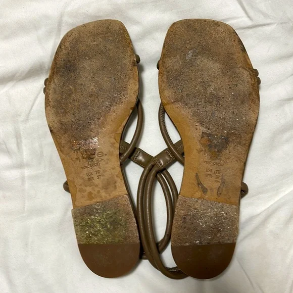 Vince Taupe Leather Knotted Sandals with Square Toe - Picture 3 of 4